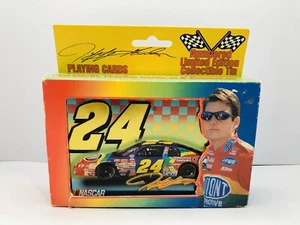 JUEGO DE 2 CARTAS JEFF GORDON NASCAR / EDICIÓN LIMITADA COLECCIONABLE LATA AD19 - Imagen 1 de 6