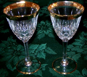 2 Gorgeous Gold Rimmed 7.25in Wine/Water Goblet Stem - Picture 1 of 1