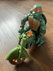 Vintage TMNT Turtle Bike 6” + Michelangelo Spares Or Repair - Picture 1 of 10