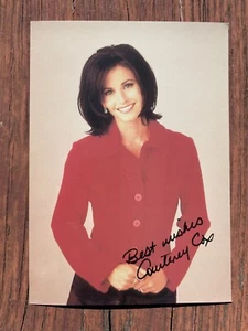 COURTENEY COX 5x7 cm Faksimile Preprint Auto Foto Freunde selten - Bild 1 von 2