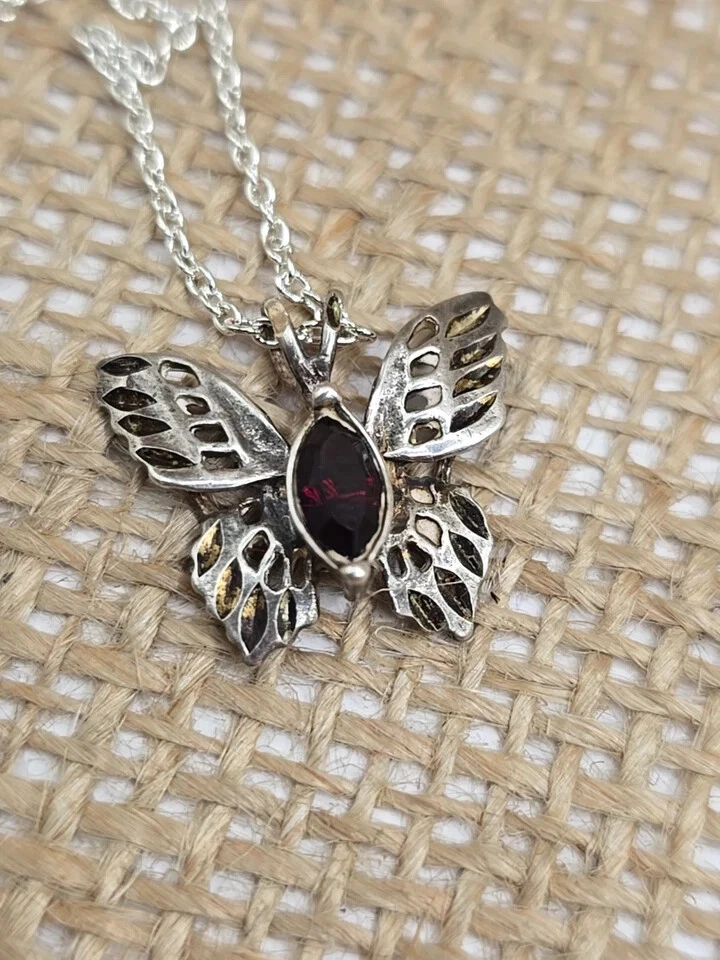 Colgante Vintage Mariposa Granate Simulado Marquesa 1.5ct Oro Blanco 14K Plata Foto 1 de 4