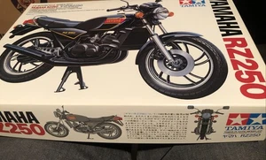 modellbausatz motorrad Tamiya Yamaha RZ250 No 14002 Originalverpackt Nichtrauche - Bild 1 von 4