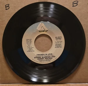 Dionne Warwick: Friends In Love/What Is This - 45rpm Arista - Vinyl Records - Picture 1 of 3