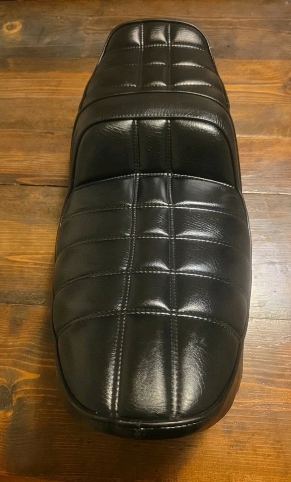 SUZUKI GS 650 L & 650 GL 1981 1982 ASIENTO SILLÍN 45100-34402-48G Foto 1 de 4