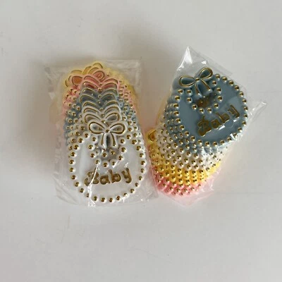 "24 baberos vintage para cupcakes adornos para pasteles favores de fiesta baby shower niño niña 2"" nuevos de Lote Antiguo" Foto 1 de 3