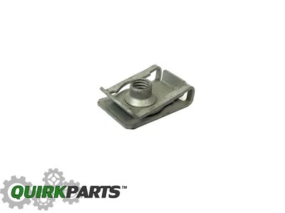 Dodge Dart 2013-2026 panel de cenefa retenedor de tuercas fabricante de equipos originales nuevo Mopar genuino 6105242AA Foto 1 de 4