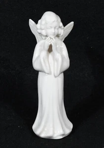 Dresden Germany Porcelain Angel Singing 4 3/4" Tall - Picture 1 of 5