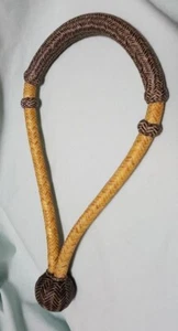 Bosal de cuero crudo de 1/2" de diámetro, 16 trenzas. - Elige entre 2 colores - Imagen 1 de 4