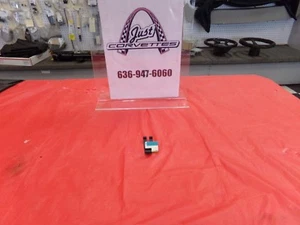 1985-1989 (C4) Corvette Air Cleaner/Mass Air Flow Metal Retaining Clip [NOS] - Picture 1 of 6