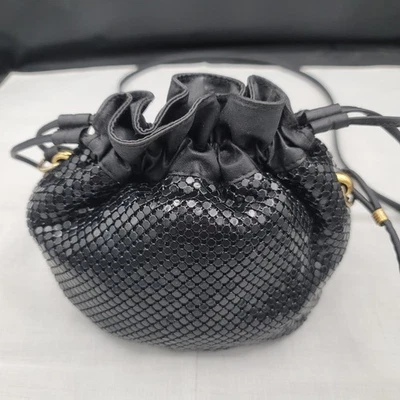 Bolso Shouder Whiting And Davis International Negro Cota de Malla y Cuero Foto 1 de 4