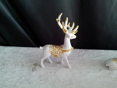 Deko-Figur/neu/Hirsch/stehend/weiß/gold - Bild 1 von 4