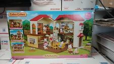 CALICO CRITTERS RED ROOF COUNTRY HOME CC1796 NEW BOX DAMAGE FAST / FREE SHIPPING