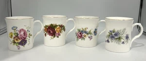 4 tazas de café vintage Royal Castle Bone China England florales acanaladas borde dorado 8 oz - Imagen 1 de 15