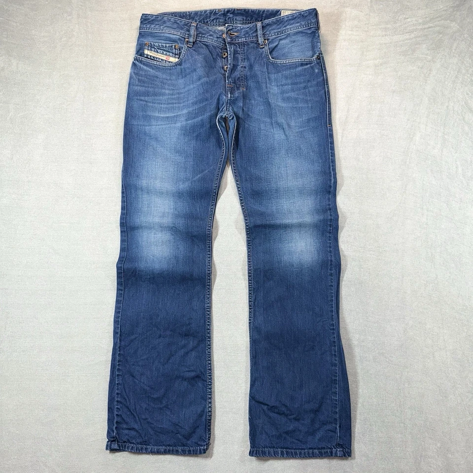 Jeans Diesel Zatiny Para Hombre 32x32 Azul Denim Regular Bootcut Desvanece Bigotes 0818N Foto 1 de 4
