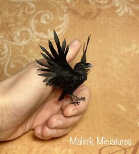 Dollhouse Miniature OOAK Realistic Raven bird - Malinik Miniatures