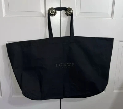 Bolso de Mano LOEWE MADRID Muy Grande de Lona Negro - Usado Foto 1 de 4