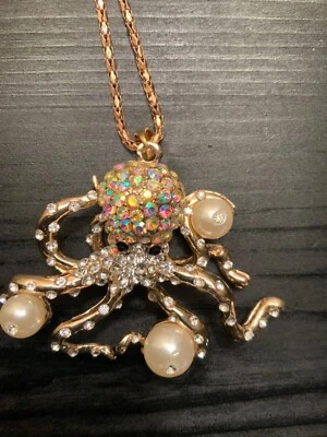 Enorme collar de pulpo blanco Betsey Johnson  Foto 1 de 4