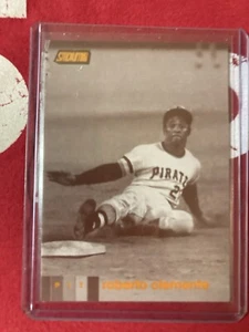 2020 Topps Stadium Club Roberto Clemente Seppia Parallela SP #159 Pirati - Foto 1 di 2