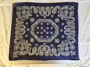 Bandana De Colección Color Rápido Años 60 Baúl Azul Elefante Paisley Geométrico Motociclista Floral - Imagen 1 de 5
