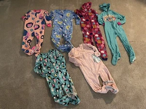 Lot of Girls Pajamas Size 4 - Picture 1 of 10