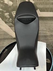 Asiento Moto Guzzi V85 TT Guardia d’Onore - Imagen 1 de 4