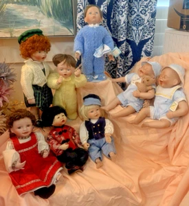 Adorable Vintage 8pc Lot of K Hippensteel Porcelain Dolls w/Accessories - Picture 1 of 7