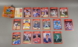 DONRUSS Wax Pack Baseball Puzzle and Cards, 3 Puzzle Pieces and 16 Picture Cards