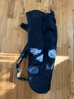 Lululemon Negro Ejercicio Yoga Mat Bolsa de Transporte con Correa Foto 1 de 4