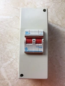 General Electric RCD 100a EN60947-3 - Picture 1 of 4