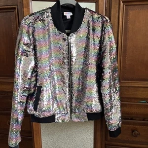 LuLaRoe Silver Black Iridescent Rainbow Sequin Stevie Bomber Jacket Sz Sm NWOT - Picture 1 of 2