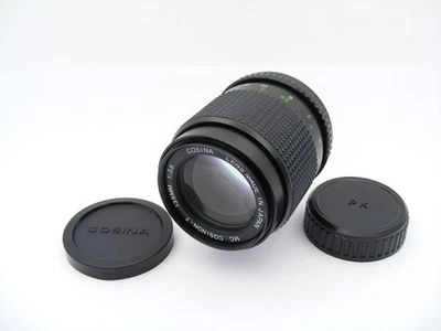Cosina 135mm f3.5 MC Cosinon-T manual focus lens No 90200003 Mount Pentax K - Image 1 of 4