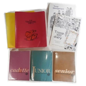 VTG 1960s Girl Scouts Cadette Junior Senior Troop Manual Books Binder Ephemera - Picture 1 of 12