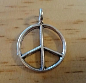 Dije signo de paz recortado redondo de plata esterlina 16 mm - Imagen 1 de 3