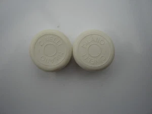 ENCHUFES EXTREMOS DE MANILLAR BLANCO CINELLI MILANO - NUEVO DE LOTE ANTIGUO - Imagen 1 de 1