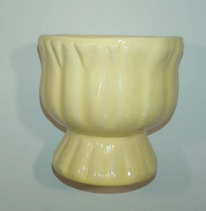 Vintage USA Yellow Ceramic Ribbed Pedestal Planter Urn 4.25" Diam x 4" T, EUC - Picture 1 of 8
