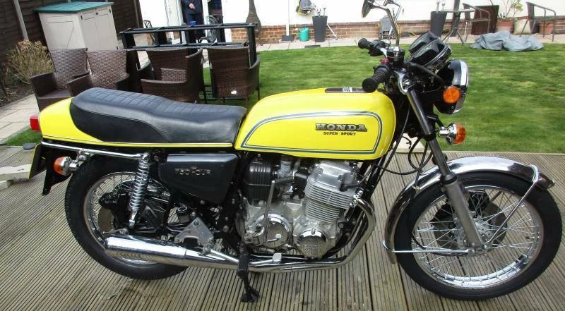 Motorcycle Seat Cover HONDA CB750 F1 & F2 Complete With Strap  - NO HONDA LOGO - Изображение 1 из 1