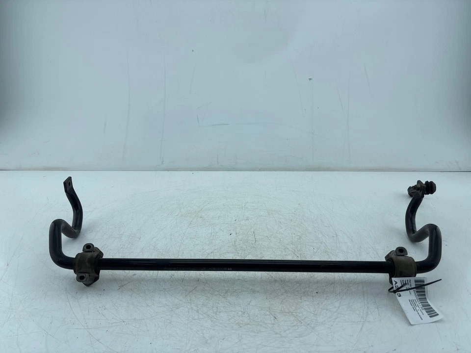 Barra estabilizadora delantera Mercedes-Benz W212 E350 2010-2016 AWD fabricante de equipos originales Foto 1 de 4