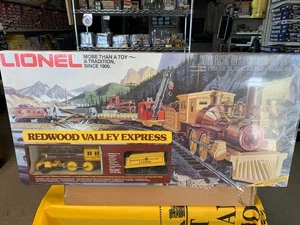 1984 LIONEL SEALED #1403 REDWOOD VALLEY EXPRESS FREIGHT SET FREE SHIPPING - Picture 1 of 5