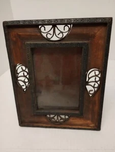 Wooden Frame Ornate Metal Bronze Trim Inlay Dark Stain 11”x 9” Photo 6" X 4" - Picture 1 of 6