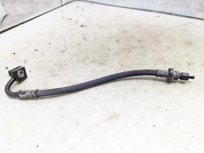 Manguera hidráulica de freno trasero derecho Dodge Journey 2012-2020 68171898AB fabricante original Foto 1 de 4