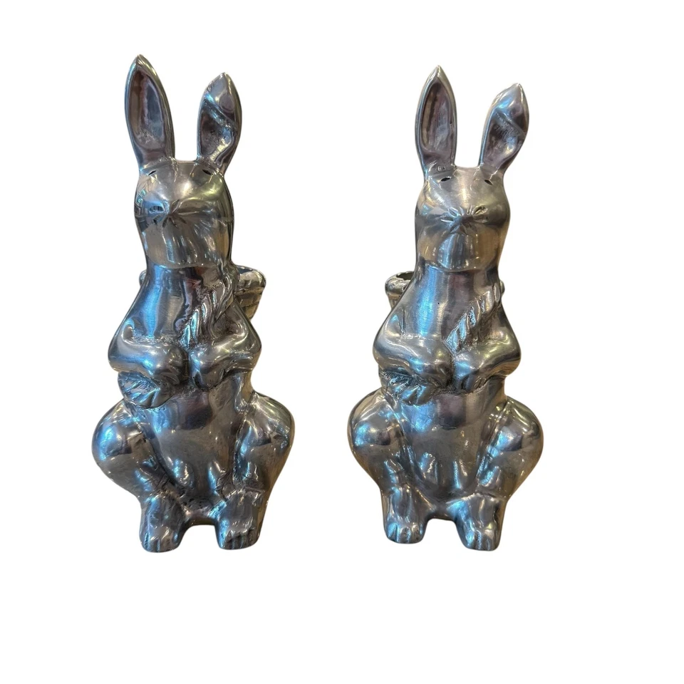 Juego de candelabros votivos Pottery Barn Bunny de metal plateado conejo resorte Foto 1 de 4