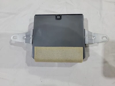 07-09 Módulo de control multiplexado puerta trasera izquierda Lexus LS460 LS600H 1307 OEM Foto 1 de 2