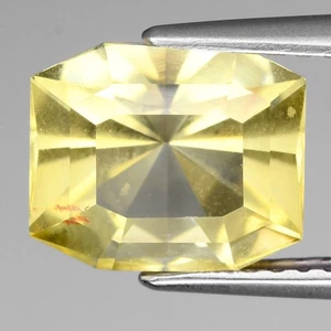 💎 2.43ct 8.8x7.5mm Octagon Natural Yellow Scapolite - Tanzania Gemstone - Picture 1 of 4
