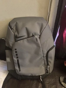 Nike Elite Backpack Grey - Picture 1 of 2