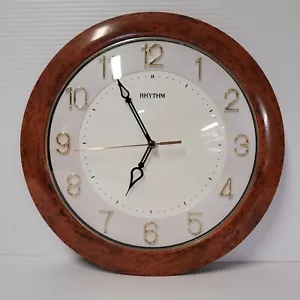 Vintage Rhythm Quiet Sweep Second Hand Domed Glass (Japan) Quartz Wall Clock - Picture 1 of 1