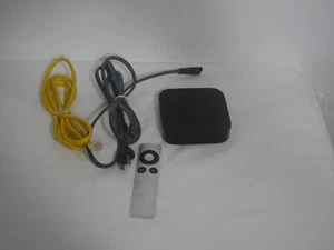 Apple TV (3rd Generation) 1080P Media Player A1469/A1427 Remote (2C1) - Picture 1 of 8