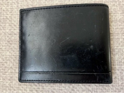 Cartera de cuero Fossil Allen RFID International Traveler para hombre negra Foto 1 de 4