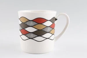 Susie Cooper - Columbine - Teacup - 98227G - Picture 1 of 1