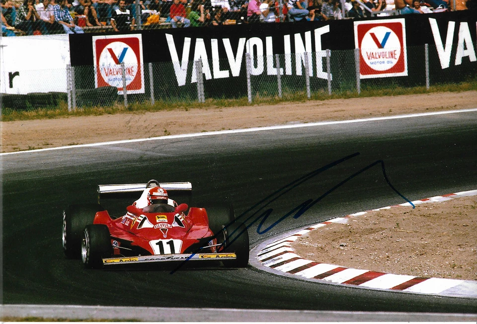 Niki Lauda "Ferrari" Autogramm signed 20x30 cm Bild  - Bild 1 von 1