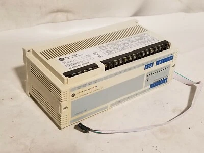 Allen-Bradley SLC 100 programmable controller expansion unit, cat 1745-E101 - Image 1 of 4